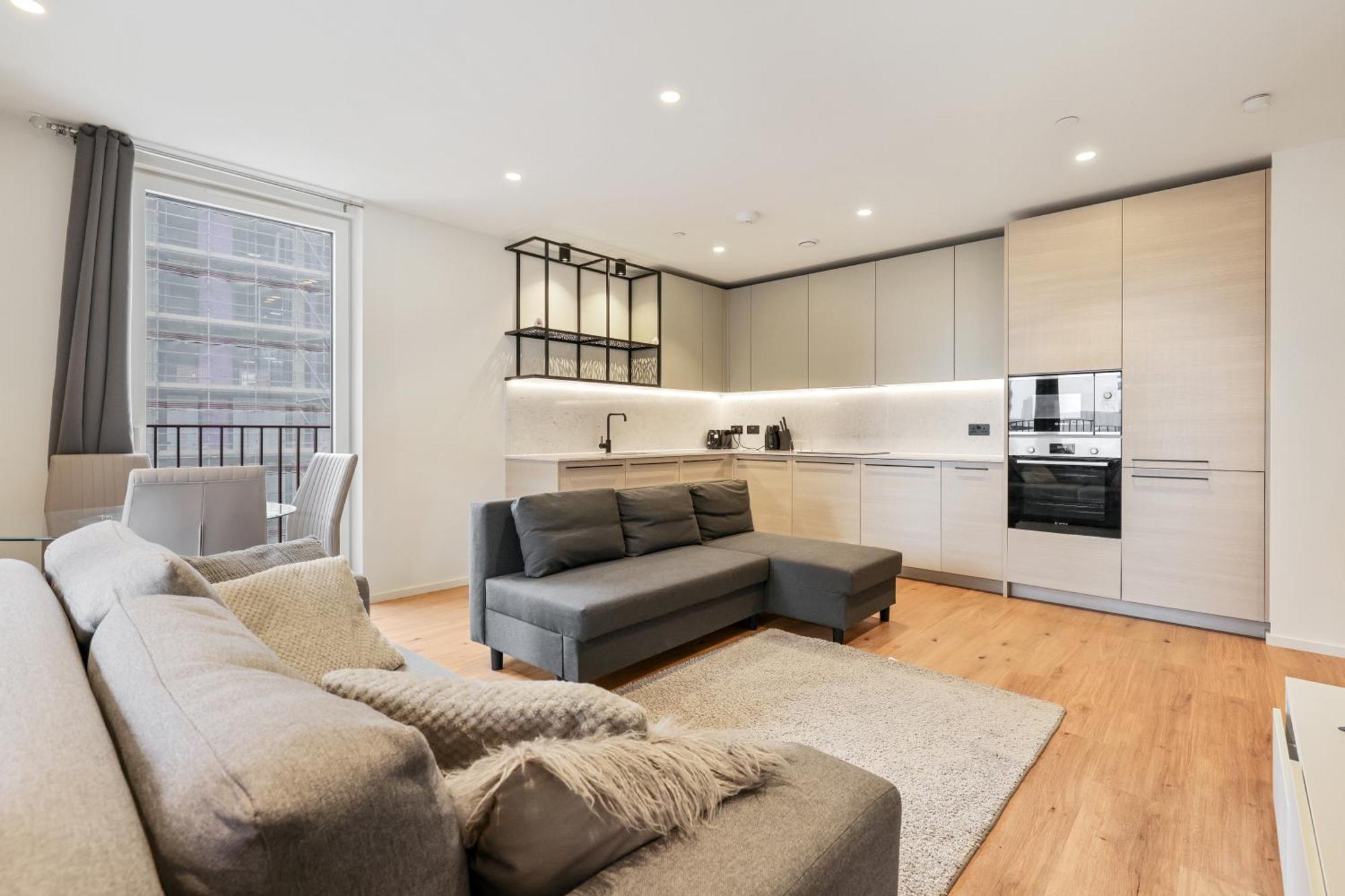 Apartamento Excel Riverside 2 Bed *